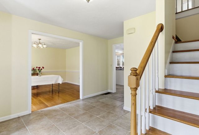 148 Bracken Dr, Marlborough, MA 01752