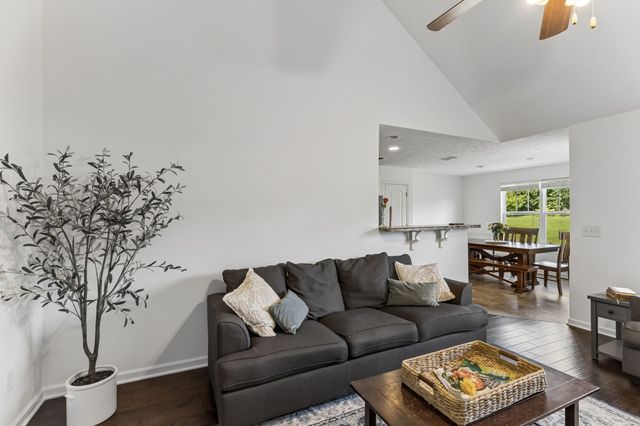 2120 Longhunter Chase Dr, Spring Hill, TN 37174