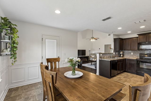 2120 Longhunter Chase Dr, Spring Hill, TN 37174