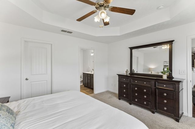 2120 Longhunter Chase Dr, Spring Hill, TN 37174