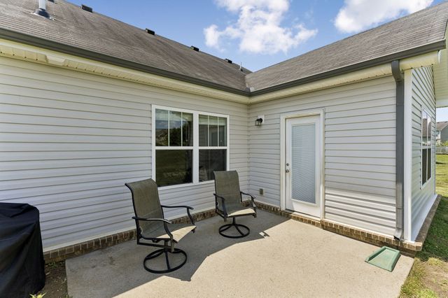 2120 Longhunter Chase Dr, Spring Hill, TN 37174