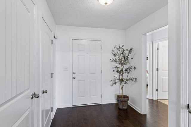 2120 Longhunter Chase Dr, Spring Hill, TN 37174