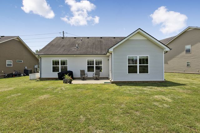 2120 Longhunter Chase Dr, Spring Hill, TN 37174