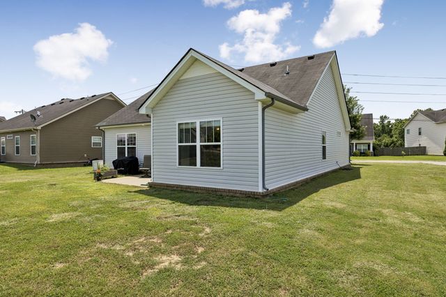 2120 Longhunter Chase Dr, Spring Hill, TN 37174