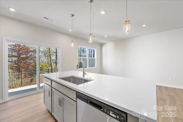 6013 Longar Lane, Charlotte, NC 28269