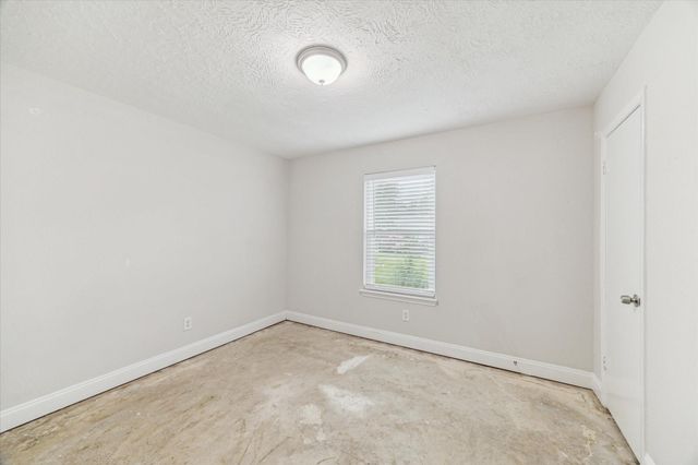 4010 Bluebonnet Trail, Deer Park, TX 77536