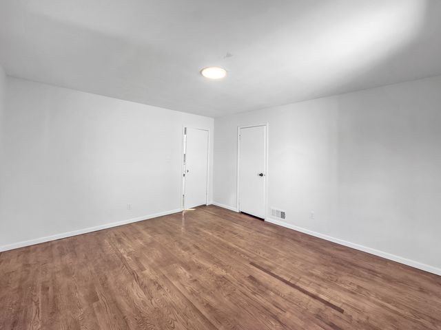 1304 Freeland Avenue, Calumet City, IL 60409