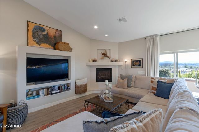 6135 N CHENEY Court, Rimrock, AZ 86335