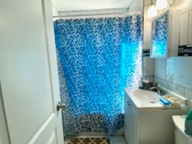 7248 S Wolcott Avenue, Chicago, IL 60636