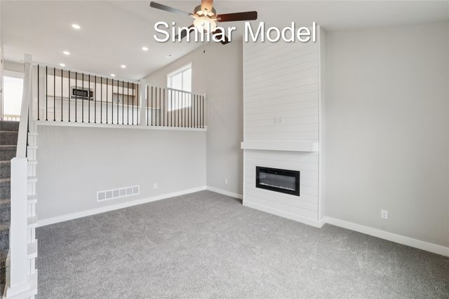 381 Napoli Avenue, West Des Moines, IA 50266