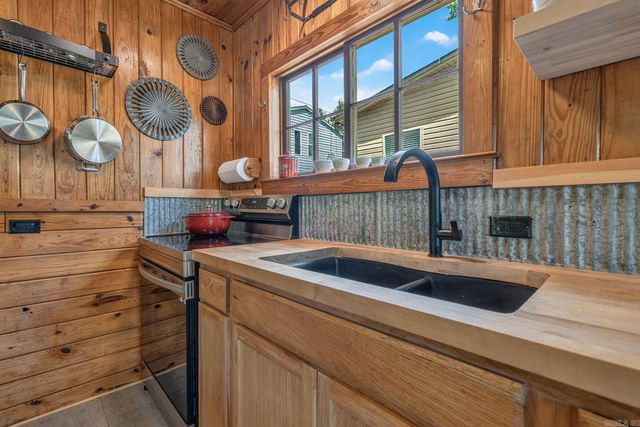 386 Arrowpoint Road, Royal, AR 71968