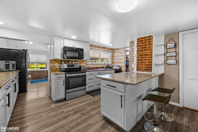 26560 26 Mile Road, Chesterfield Twp, MI 48051