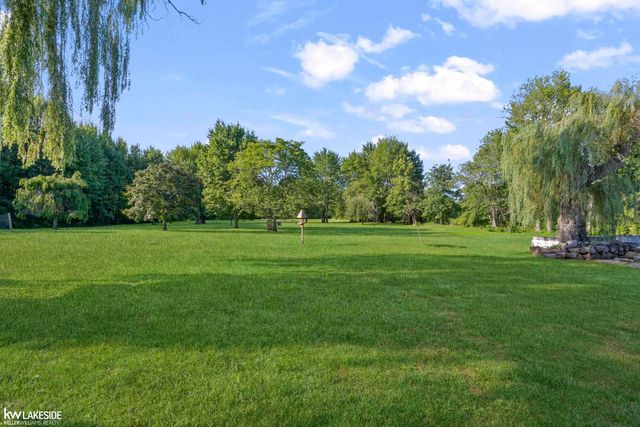 26560 26 Mile Road, Chesterfield Twp, MI 48051