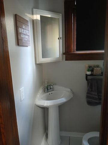 436 Grand Avenue NE, Grand Rapids, MI 49503