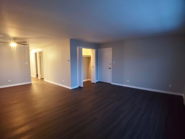 9109 Sahler Avenue 3, Brookfield, IL 60513