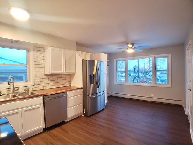 9109 Sahler Avenue 3, Brookfield, IL 60513