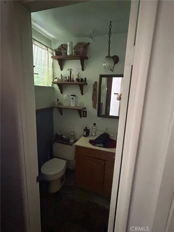 Image 21 of property listing at 1021 E Gaillard Street, Azusa, CA 91702