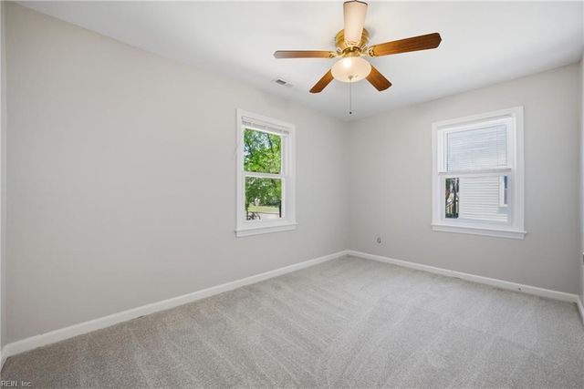 10 Brentwood DR, Hampton, VA 23669