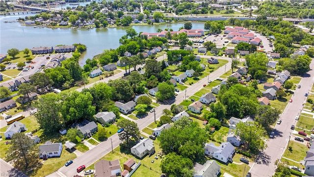 10 Brentwood DR, Hampton, VA 23669