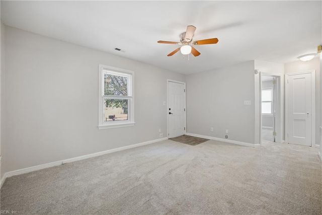 10 Brentwood DR, Hampton, VA 23669