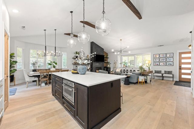 11101 Greenbriar Way, Auburn, CA 95602