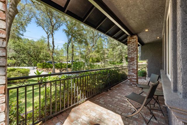 11101 Greenbriar Way, Auburn, CA 95602
