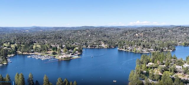11101 Greenbriar Way, Auburn, CA 95602