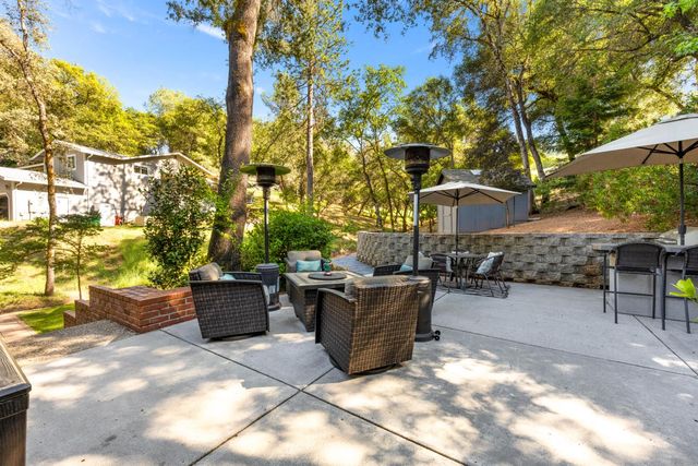 11101 Greenbriar Way, Auburn, CA 95602