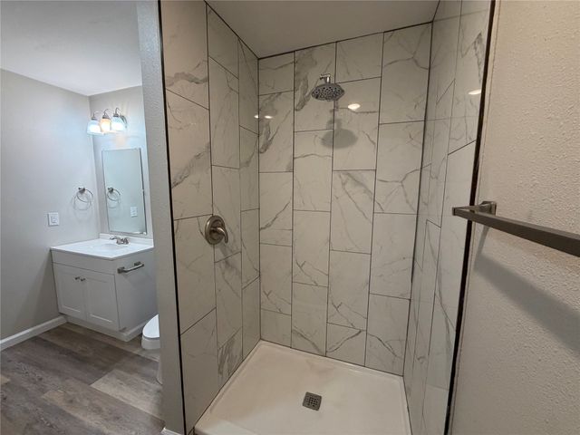 4116 W 56th Place A, Tulsa, OK 74107