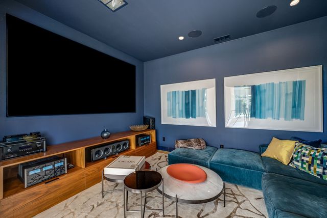 9960 Mixon Drive, Dallas, TX 75220