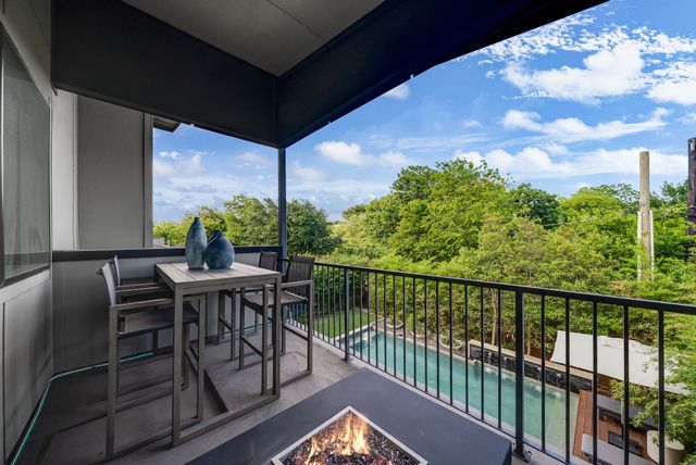 9960 Mixon Drive, Dallas, TX 75220
