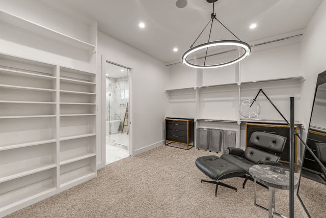 9960 Mixon Drive, Dallas, TX 75220