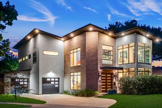 9960 Mixon Drive, Dallas, TX 75220