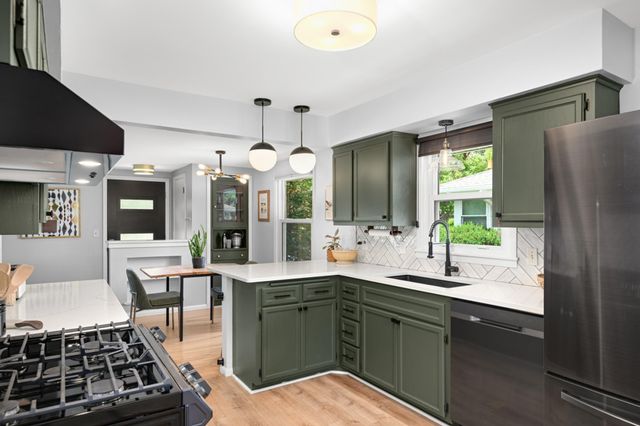 7135 17th Avenue S, Richfield, MN 55423