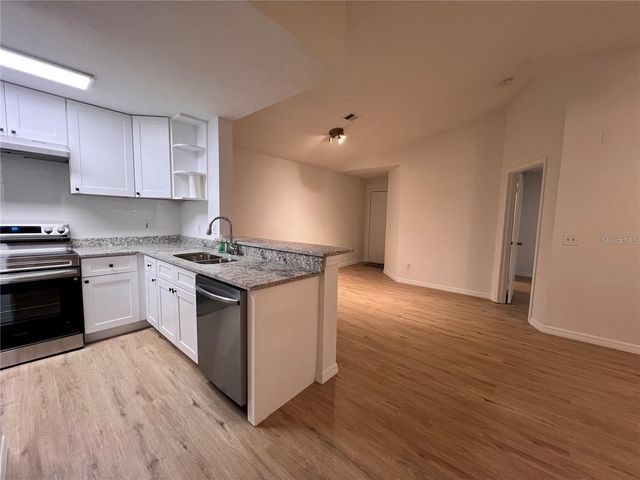 7511 SEURAT STREET 10301, Orlando, FL 32819