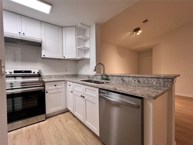 7511 SEURAT STREET 10301, Orlando, FL 32819