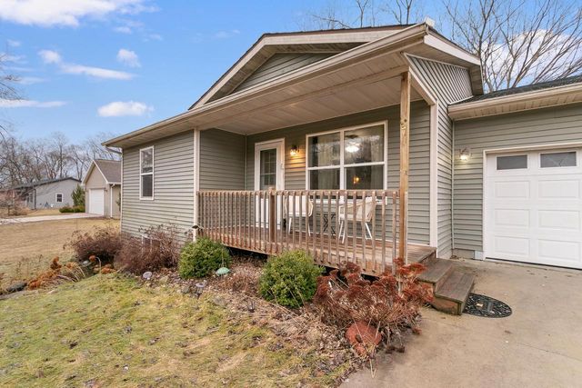 316 Madison Street, Pardeeville, WI 53954