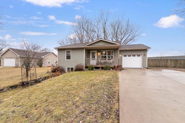 316 Madison Street, Pardeeville, WI 53954