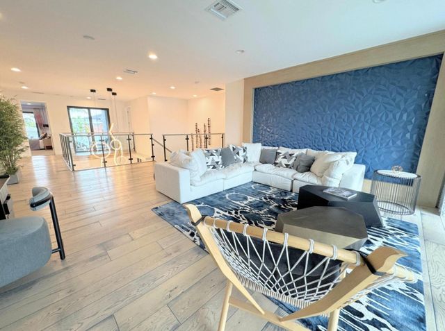 17299 Pagoda Palms Drive, Boca Raton, FL 33496