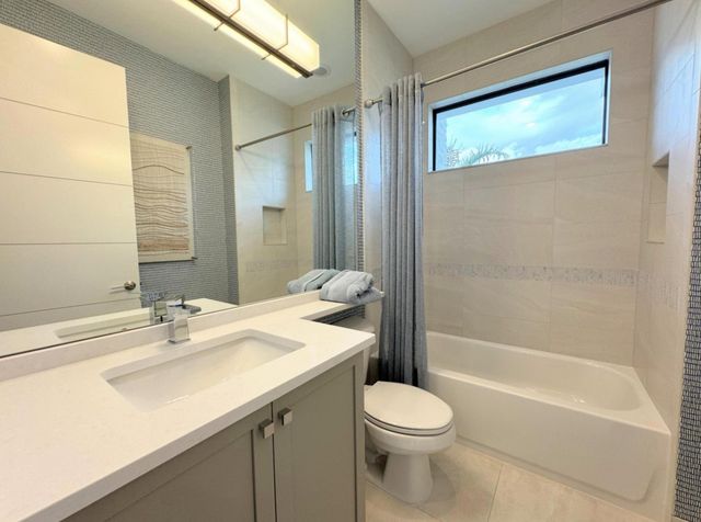 17299 Pagoda Palms Drive, Boca Raton, FL 33496