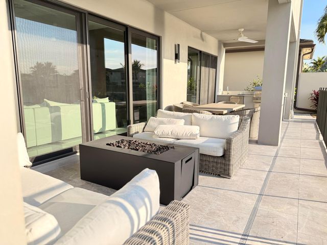 17299 Pagoda Palms Drive, Boca Raton, FL 33496