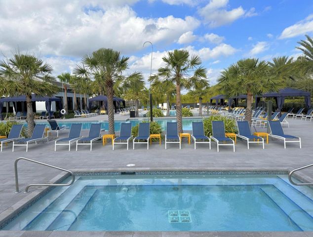 17299 Pagoda Palms Drive, Boca Raton, FL 33496