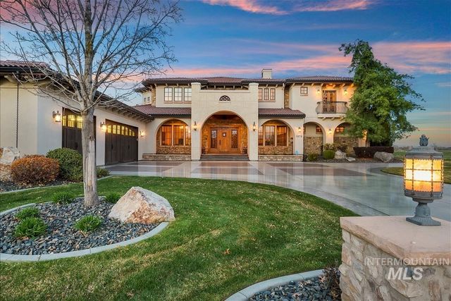 1978 N Valle Bello Way, Eagle, ID 83616