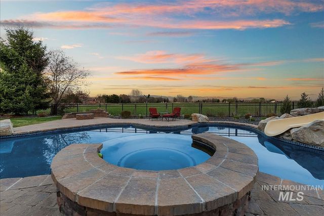 1978 N Valle Bello Way, Eagle, ID 83616