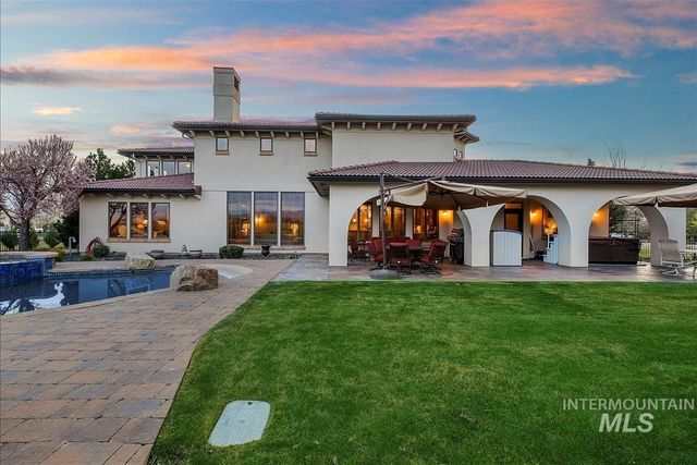 1978 N Valle Bello Way, Eagle, ID 83616