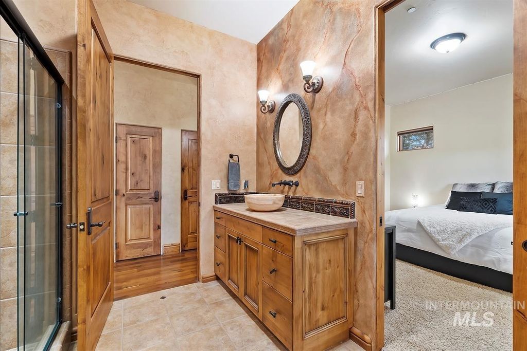 1978 N Valle Bello Way, Eagle, ID 83616 photo 33