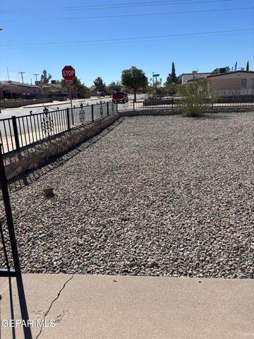 7874 Broadway Drive, El Paso, TX 79915
