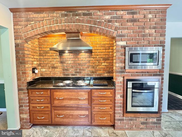 2026 ADMIRAL DR, Stafford, VA 22554