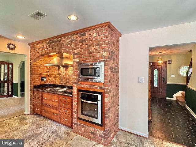 2026 ADMIRAL DR, Stafford, VA 22554