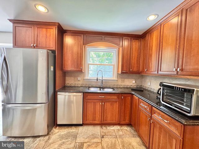 2026 ADMIRAL DR, Stafford, VA 22554